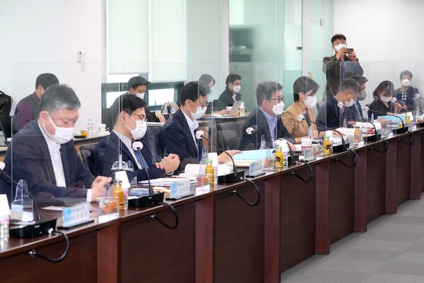 ��25�� ������ ����