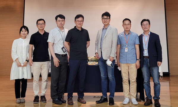 ���� 6�� ��������� �̱� ���� ���Ŀ��� ���Ŭ���� ��������� ����ȣ ��ǥ�� ������ �Կ�.<br>�ϰ� �ִ�. ���ʺ��� ��������, ��������, �ӱ��� �����Ʈ��, ������ �׾�•��ȭ��ž�����, ����ȣ<br> ��ǥ, �����ô�, ���ؼ� �ž༾����.