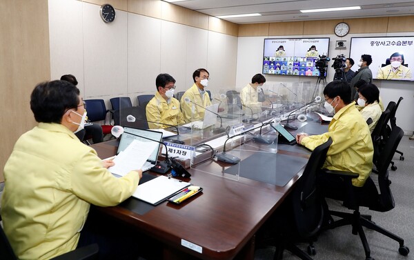 3�� 28�� �ߴ뺻 ȸ��