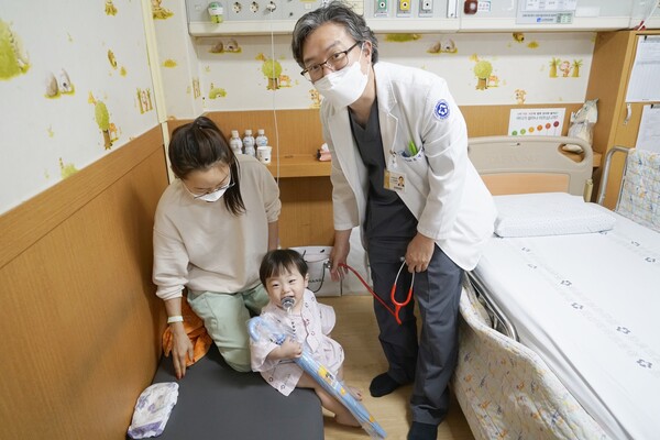 유주쭈 성장일기 (3/2~12) 30~60일 2개월 예방접종 유료 로타, 수막구균 부산에덴어린이병원가격 수면교육 아기수영 첫 나들이 6