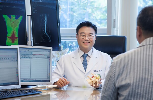 고도일 병원장.  