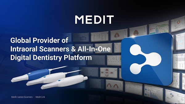 메디트의 구강스캐너 i-Seris와 Medit Link 소프트웨어