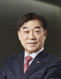 Kim In-won, presidente da Associação Coreana de Gestão de Saúde