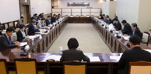 11월 14일 제7차 의료개혁 특별위원회 회의.