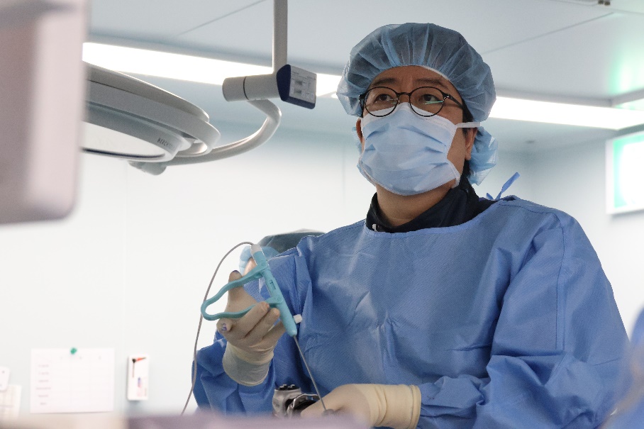 화홍병원 안광업 과장(척추신경외과 전문의)