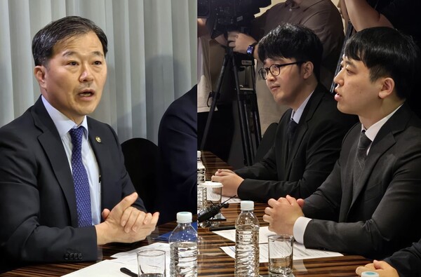 (왼쪽부터)인사말하는 이형훈 2차관과 대전협 김동건 비대위원, 한성존 비대위원장&nbsp;