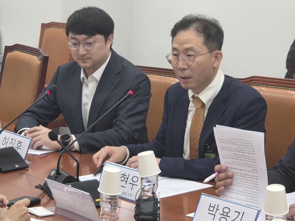 이현우 제약바이오협회 상무(사진 오른쪽)