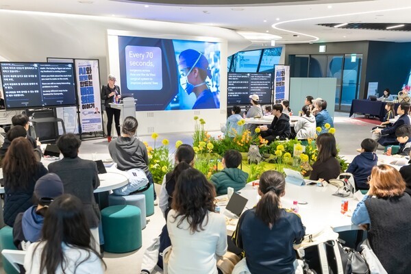 로봇수술부터 재활까지...글로벌 리더들, 한국 '로봇 의료' 혁신 역량 주... - 뉴스 썸네일 이미지