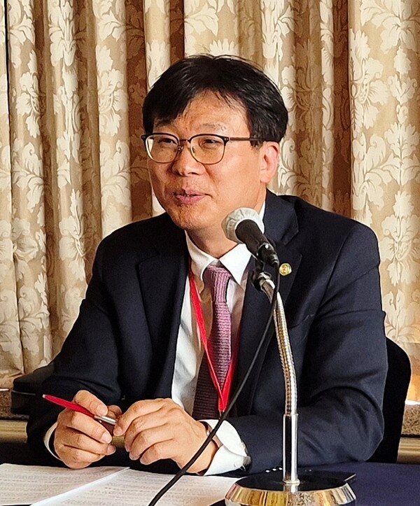 곽경근