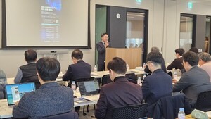 의료 마이데이터, AX 시대 사업 자산 가능성 무럭 - 뉴스 썸네일 이미지